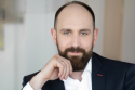 /uploads/posts/f93cd434d0f98f3c36b052d8da2a3b37a359d1ba/thumbnails/Marcin Zaskurski (6).png
